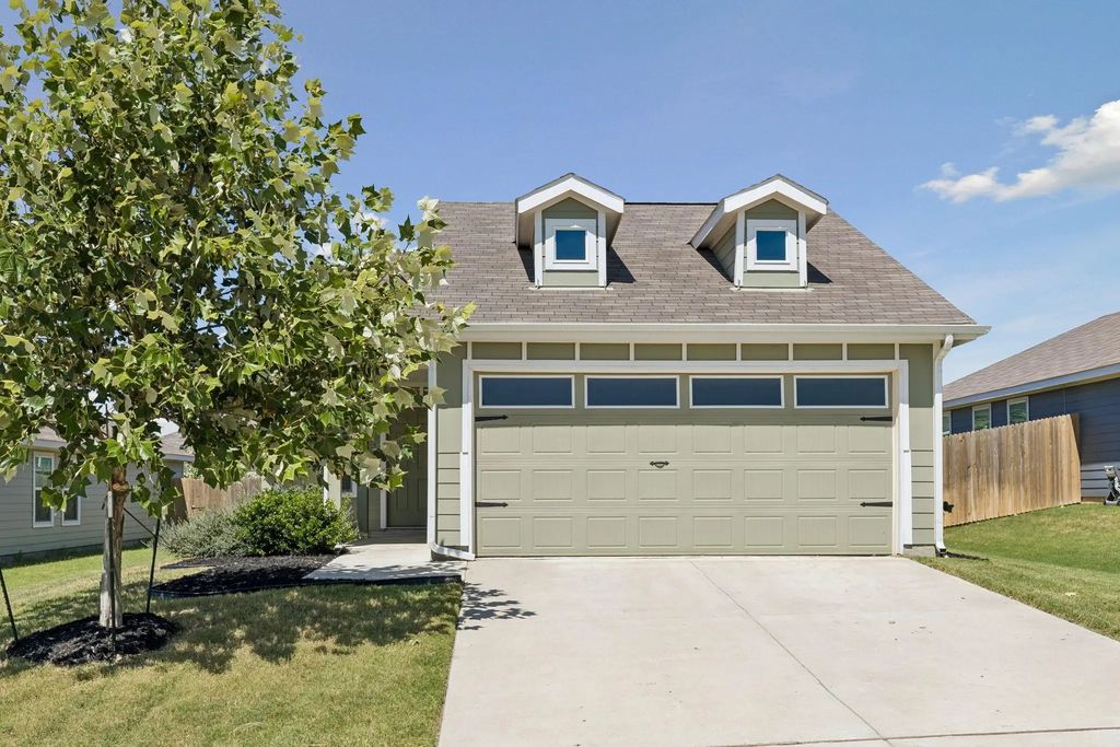 9709 Trusler Road, Fort Worth
