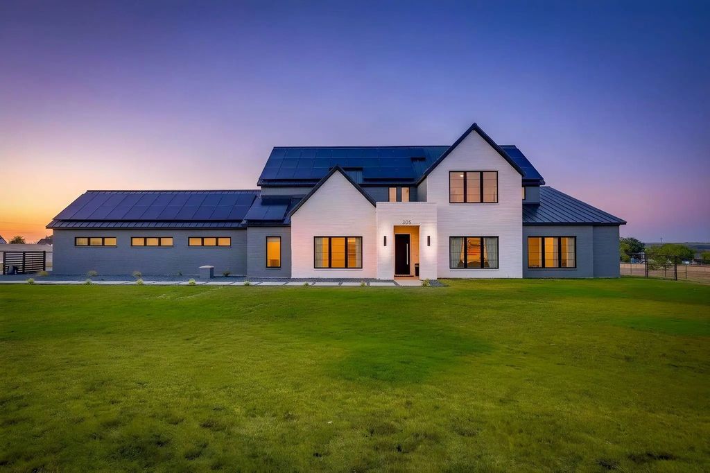 305 Kolb Drive, Aledo