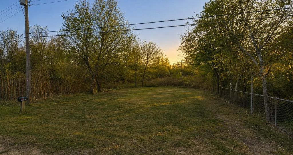 301 E 20th Street A, Bellmead