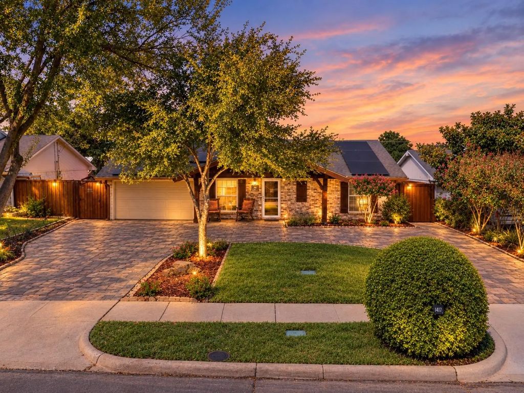1405 Williamsburg Drive, Plano