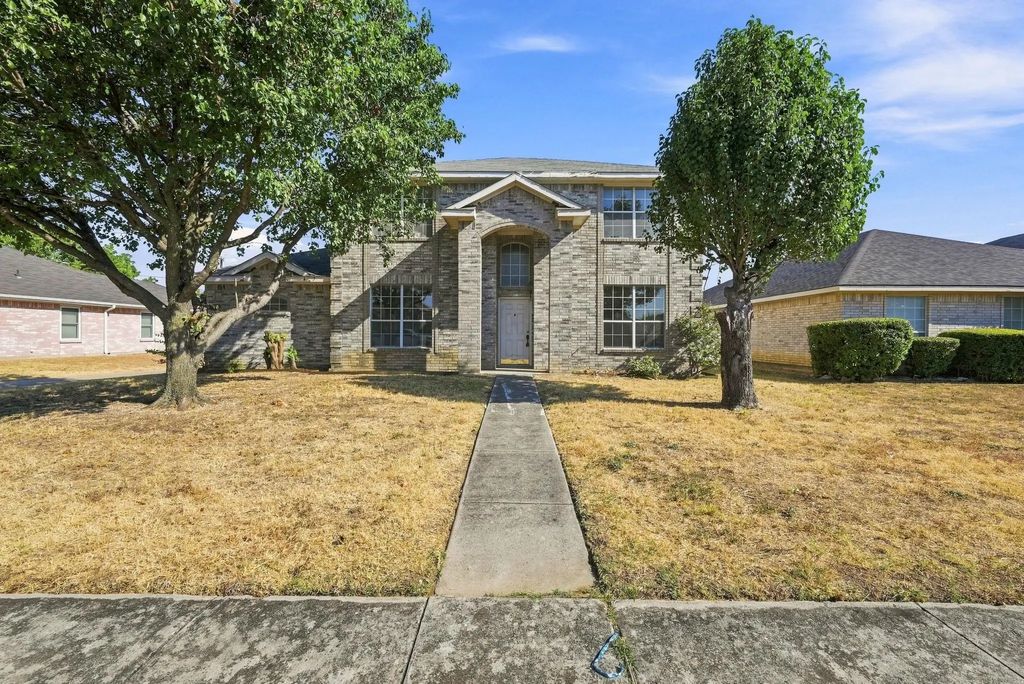 467 Orchard Hill Drive, Cedar Hill