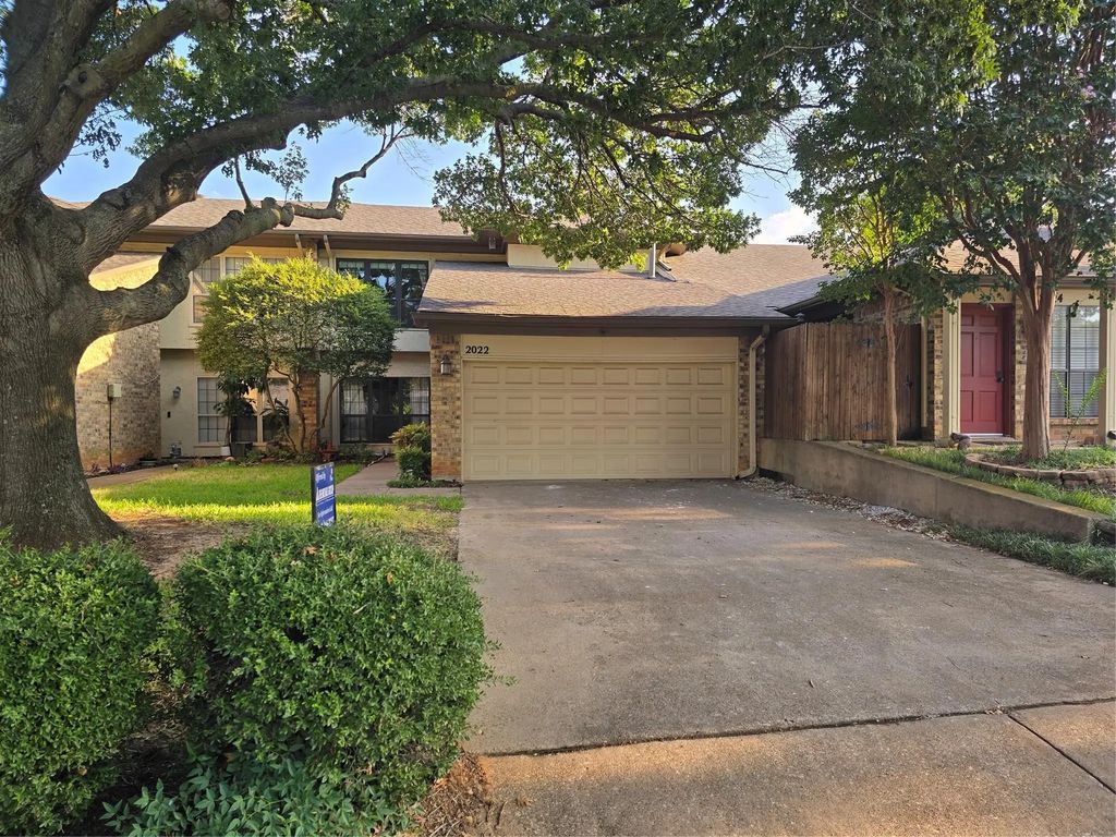 2022 Brookside Drive, Grapevine
