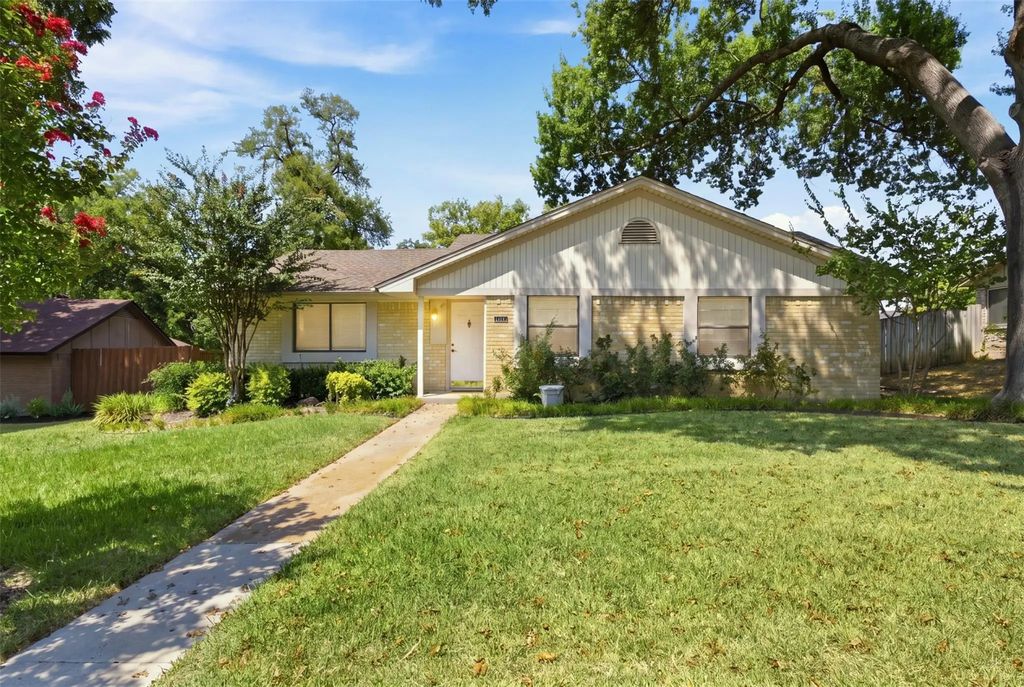 3509 Wildwood Circle, Plano