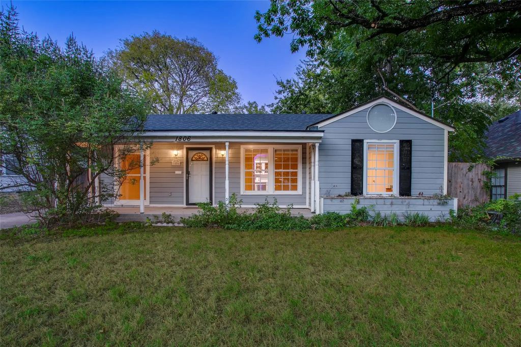 1806 Lakeland Drive, Dallas