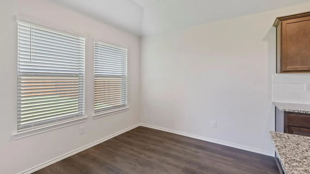605 Edge Hill Lane, Josephine