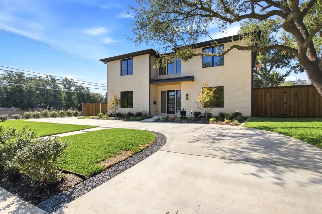6834 Deloache Avenue, Dallas