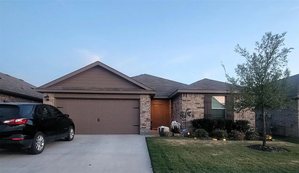 4153 Dublin Ridge Drive, Fort Worth