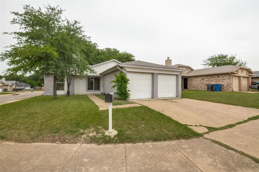 6952 Sammy Circle, Dallas