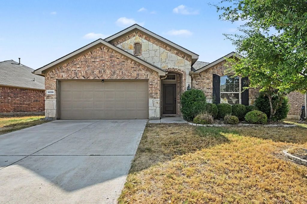 14308 Broomstick Road, Fort Worth