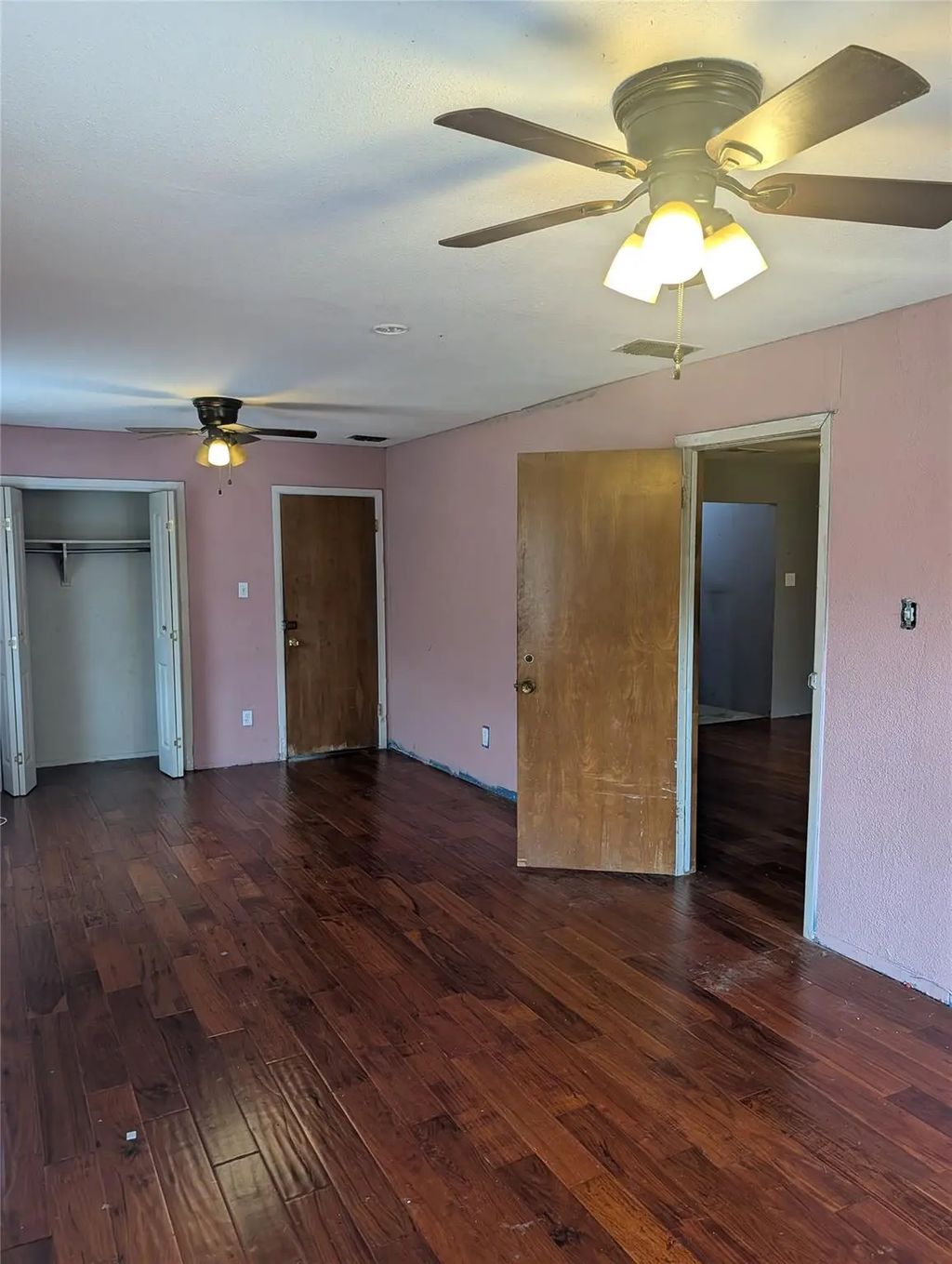 6617 Woodway Drive, Fort Worth
