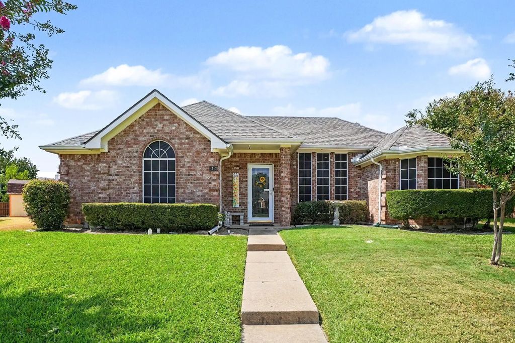3120 Greenfield Court, Mesquite