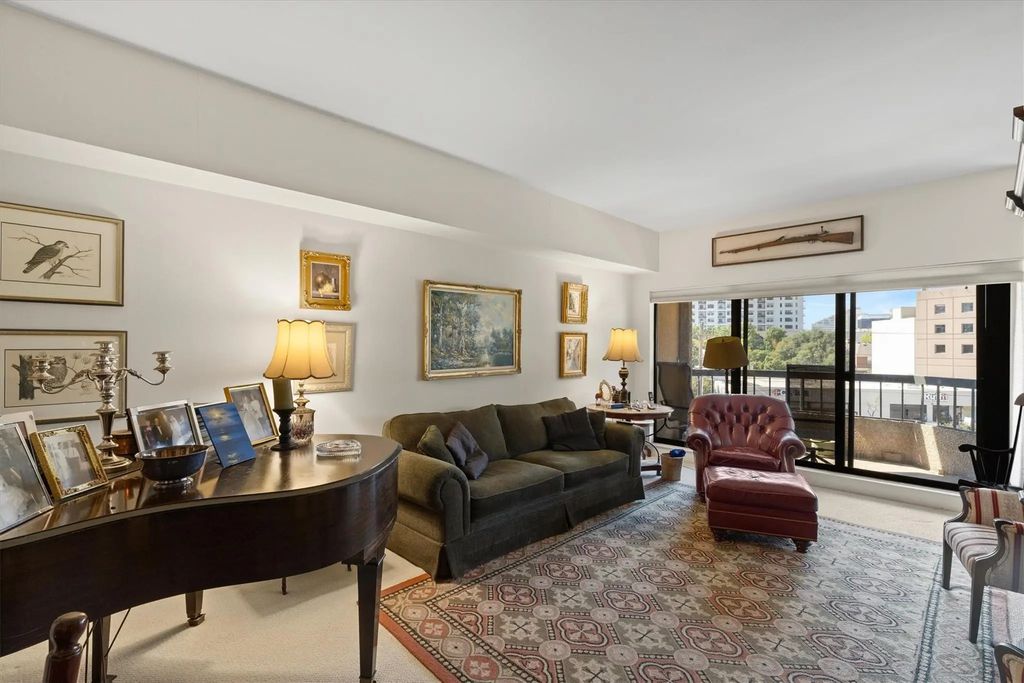 3030 Mckinney Avenue 304, Dallas