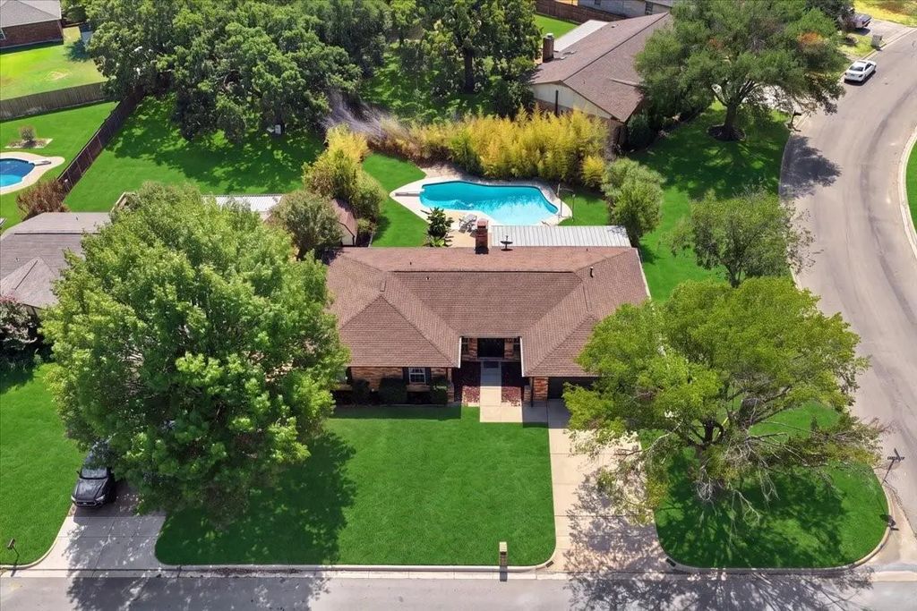 8224 Pearl Street, North Richland Hills