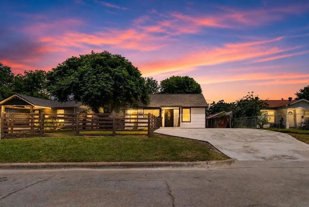 3939 E 4th Street, Fort Worth