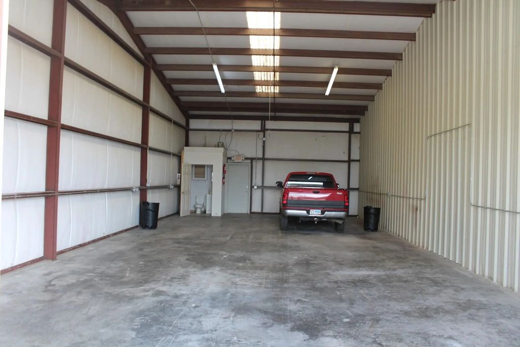 113 Temple Hall Highway, Granbury