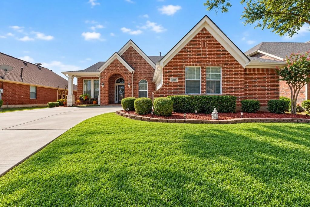 6869 Cape Cod Drive, Grand Prairie
