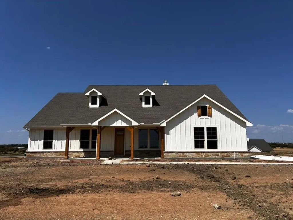 164 Hillview Trail, Decatur