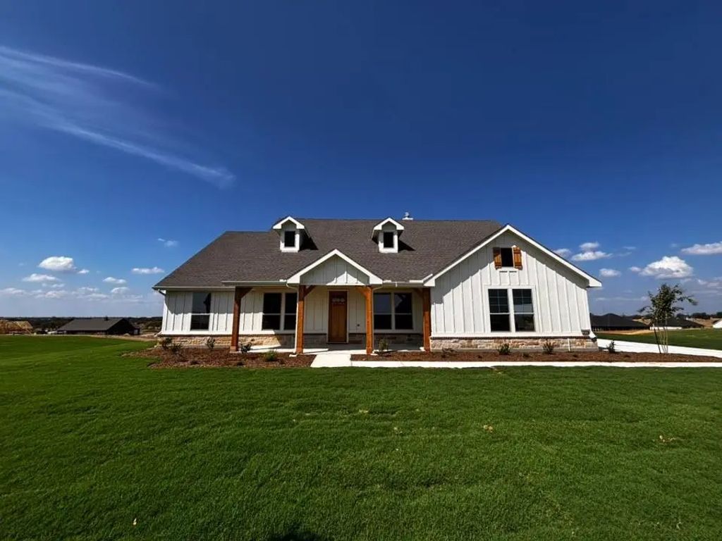 164 Hillview Trail, Decatur