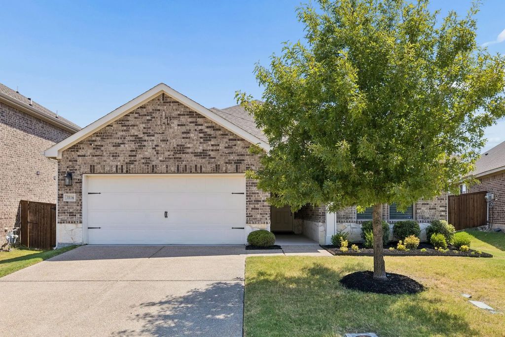 3816 Chicory Court, Melissa