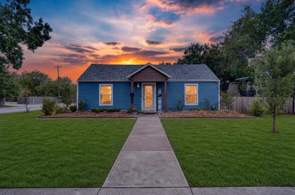 5712 Dana Drive, Haltom City