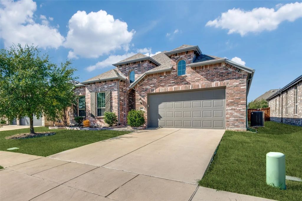 1665 Sheldon Drive, Forney