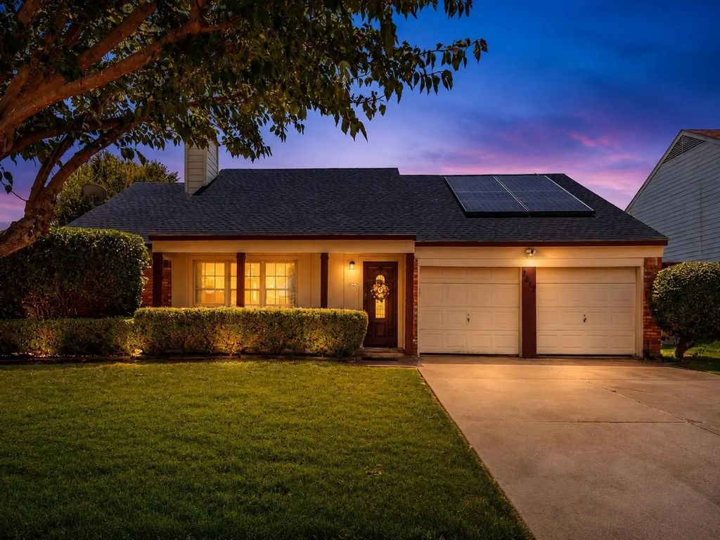 2617 Winslow Drive, Grand Prairie