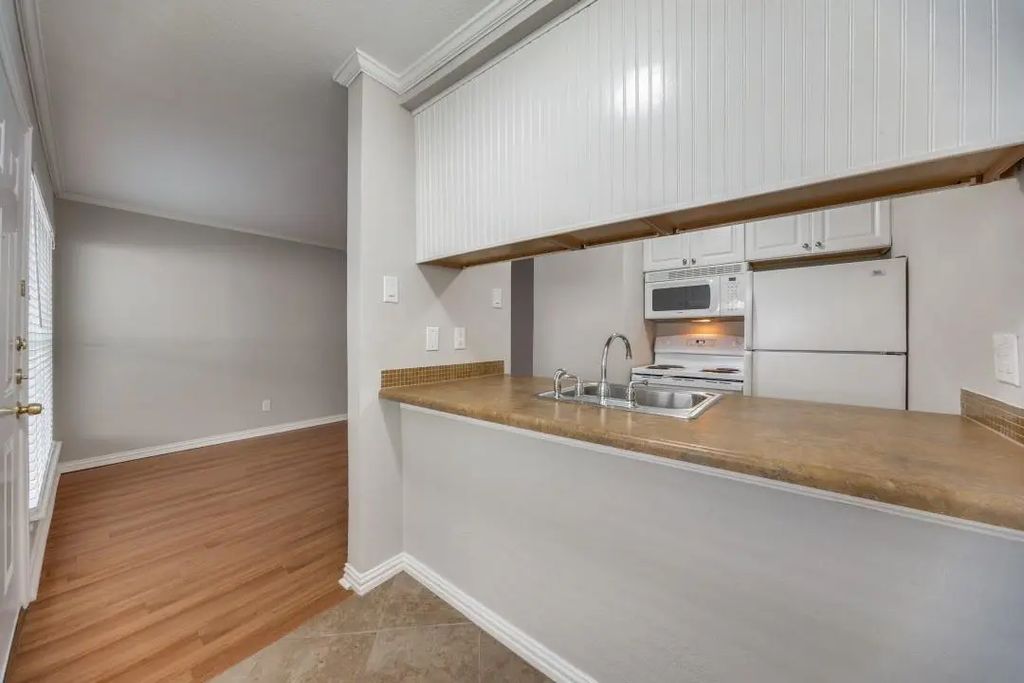 5508 Tremont Street 3, Dallas
