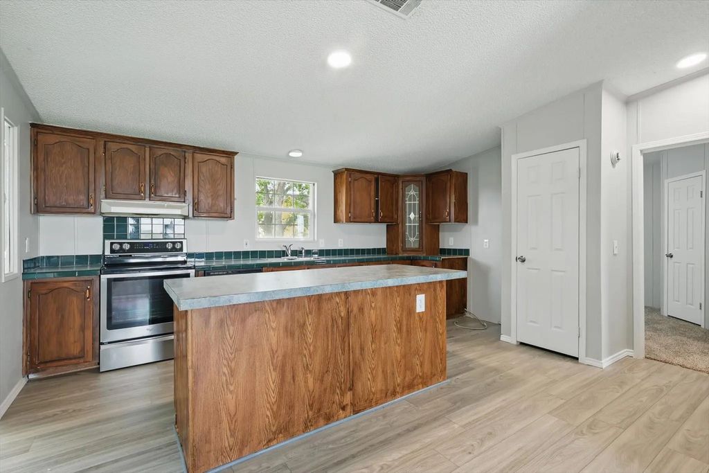6094 Smiley Road, Celina