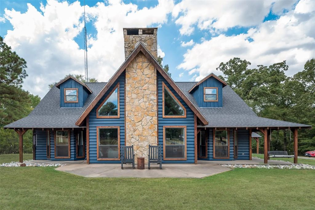23015 State Highway 64, Canton