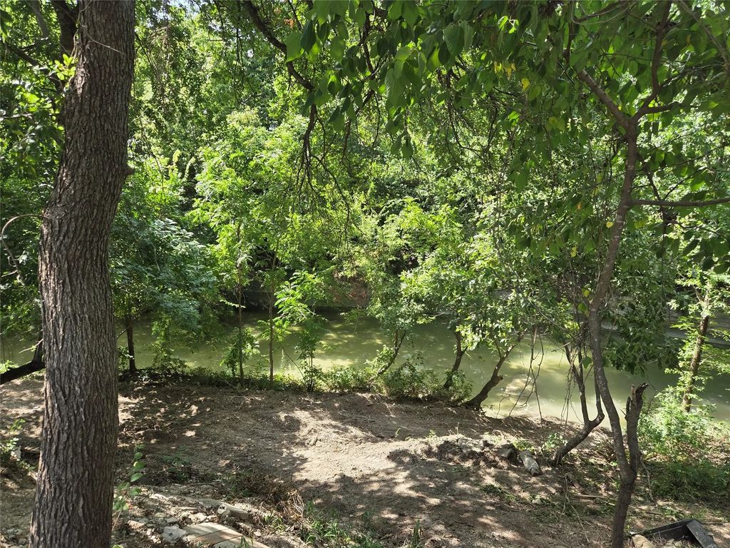 8888 Easy 23, McKinney
