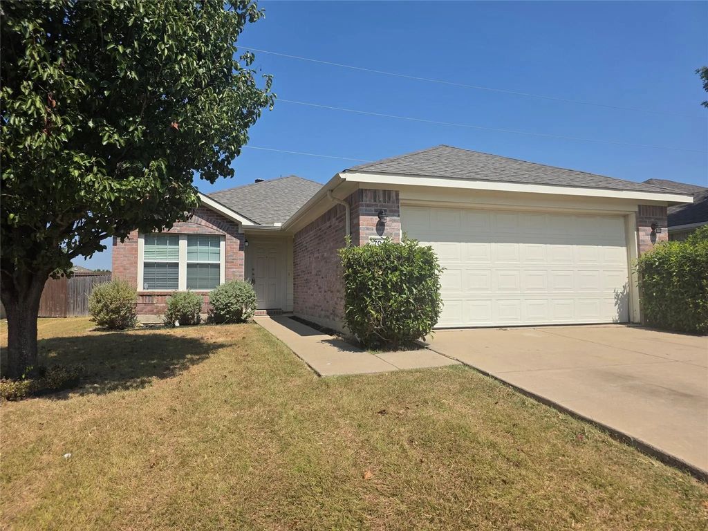 704 Linden Avenue, Wylie