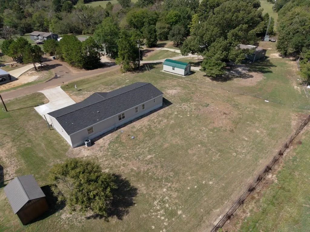 142 Vz County Road 4830, Ben Wheeler