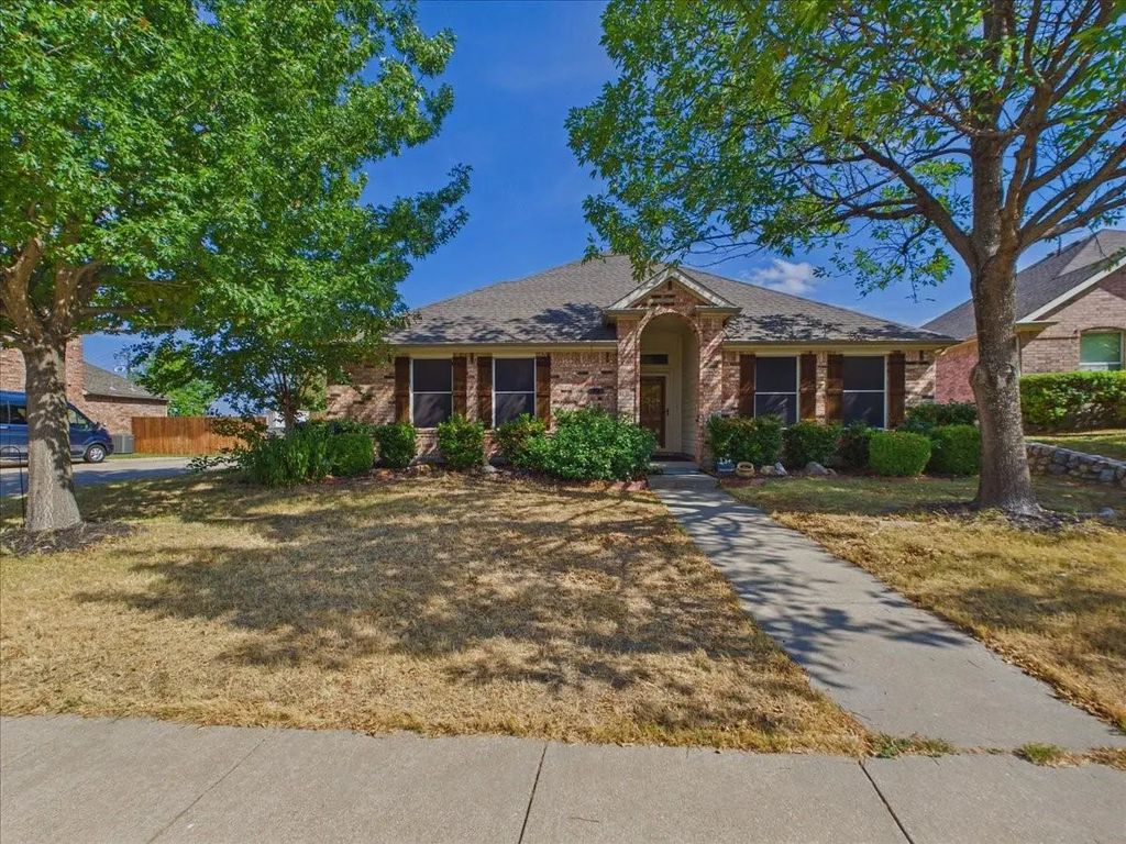 613 Quail Hollow Drive, Midlothian
