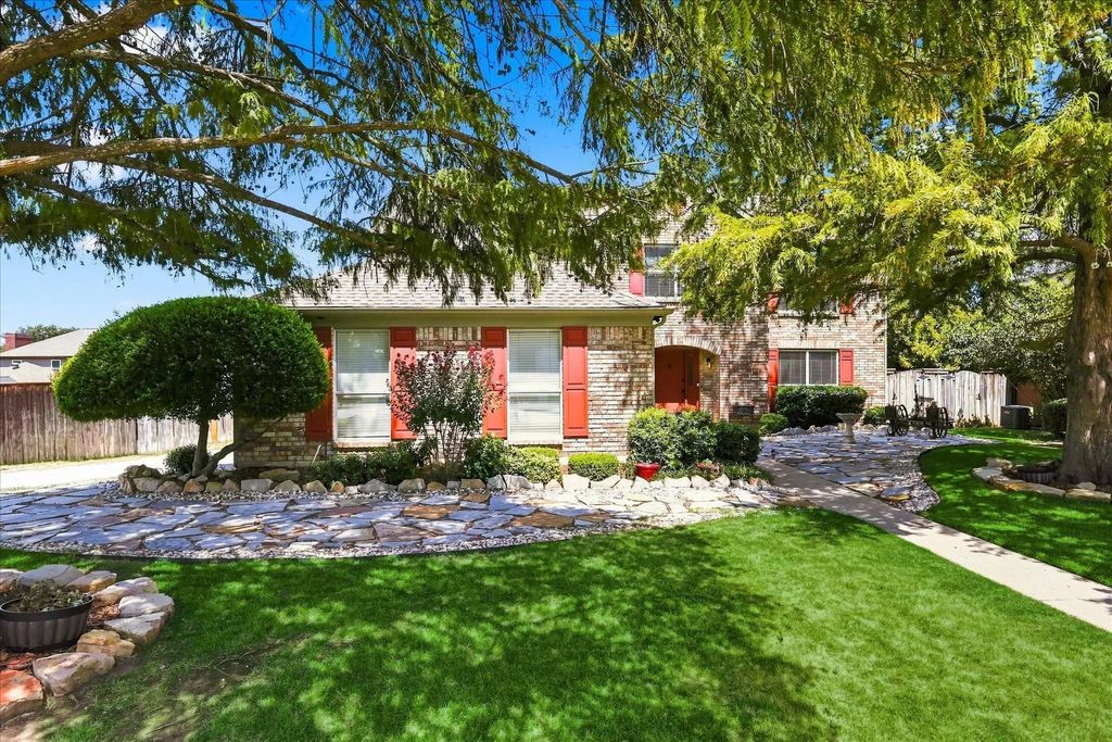 1636 Fuqua Drive, Flower Mound