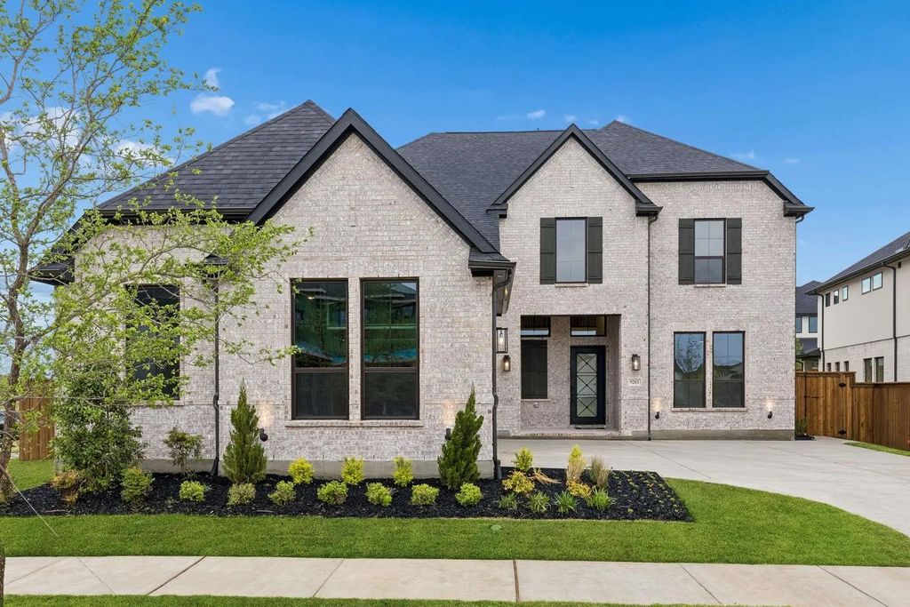 9368 Scarlet Flower Road, Frisco