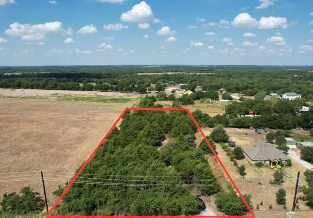 6395 Sh 160 Highway, Whitewright