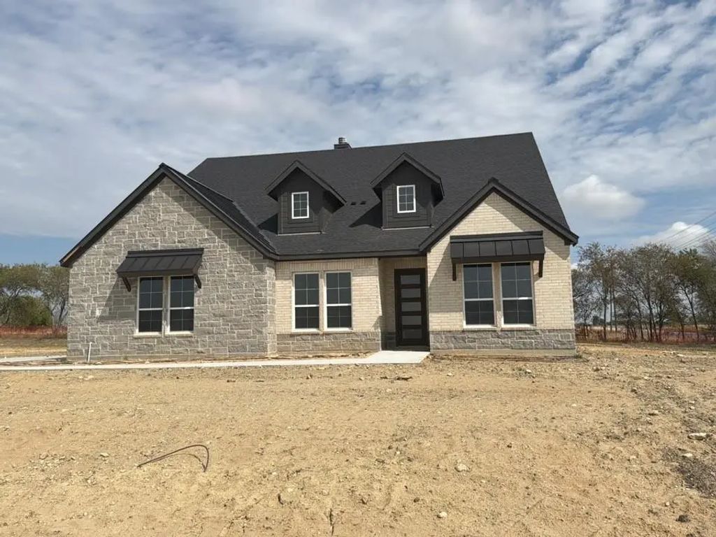 108 Pheasant Run Drive, New Fairview