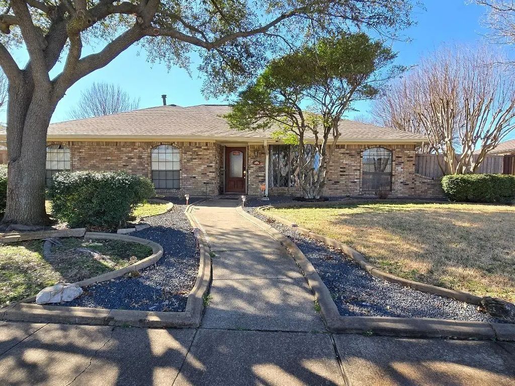 2004 Cherbourg Drive, Plano