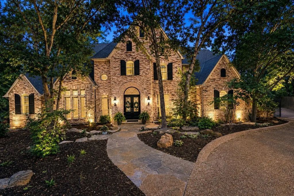 801 Huntington Court, Southlake