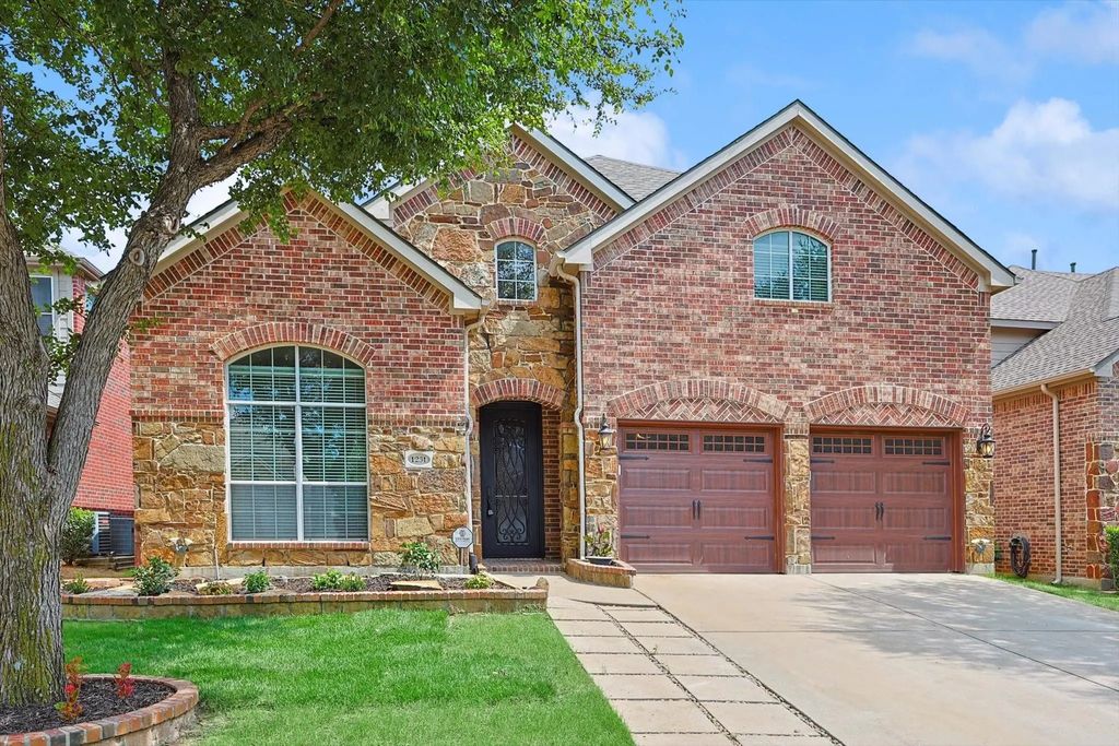 1231 Golf Club Drive, Lantana
