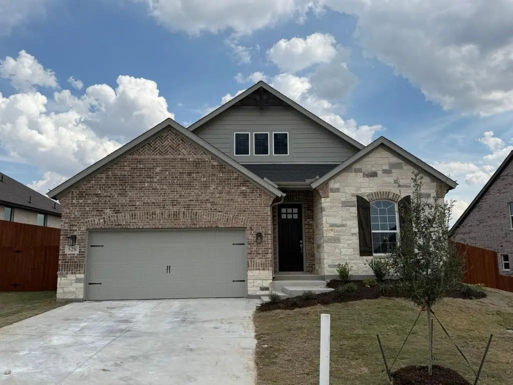 528 Vista Ridge Drive, Weatherford