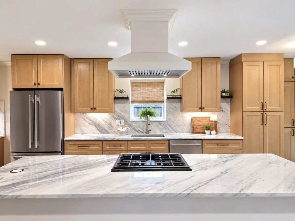 407 Valley Cove Drive, Richardson