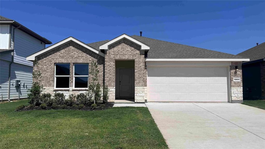 10804 Bloodstone Drive, Fort Worth