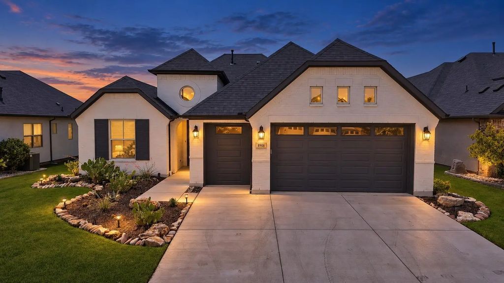8908 Basanite Avenue, Denton