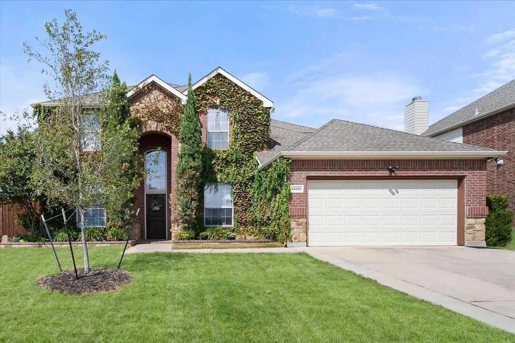 13801 Hunter Jake Drive, Fort Worth