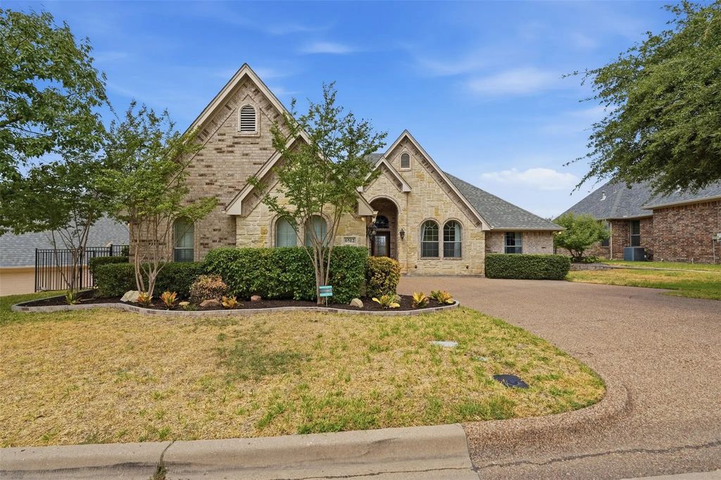 6512 Klamath Road, Fort Worth