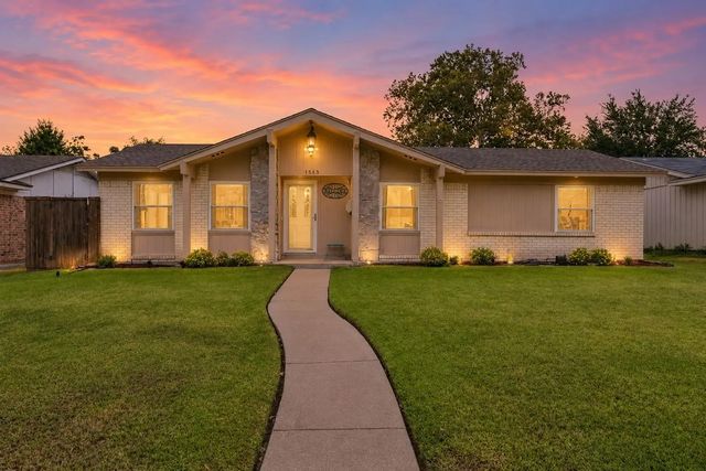 1513 Meadow Way, Garland