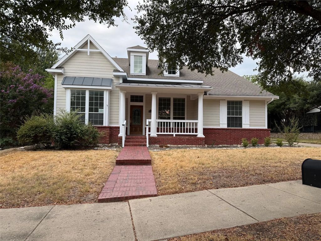 6017 Avalon Street, North Richland Hills