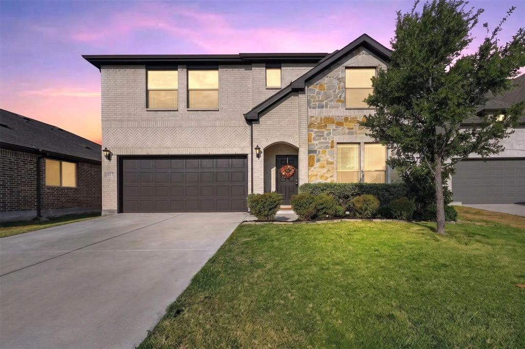 1017 Greywood Drive, Anna