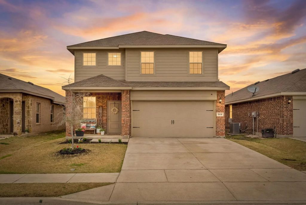919 Sunrise Lane, Royse City